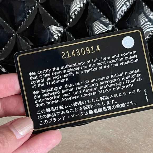 ❌SOLD❌EUC Chanel Classic Flap Mini Square Patent Black Silver HW Crossbody - Picture 5 of 16